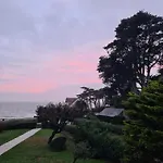 Vue A Deux Pas Du Sentier Cotier *