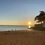 Vue A Deux Pas Du Sentier Cotier Апартаменты