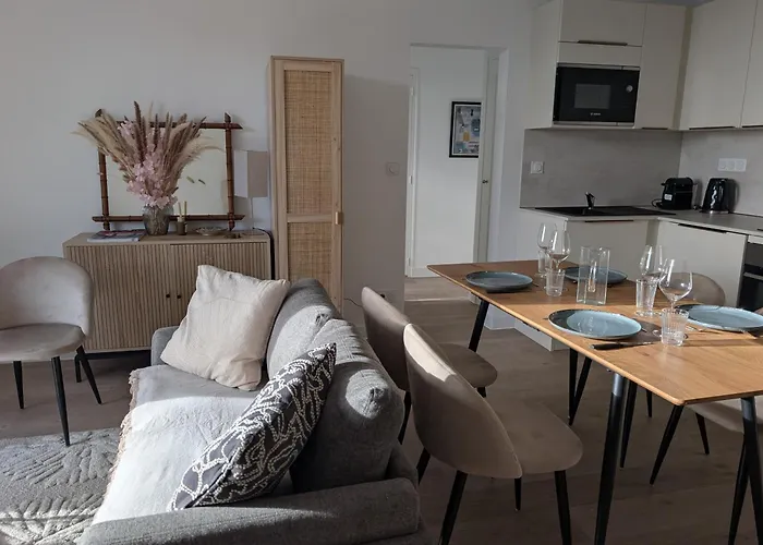 Vue A Deux Pas Du Sentier Cotier Apartment *