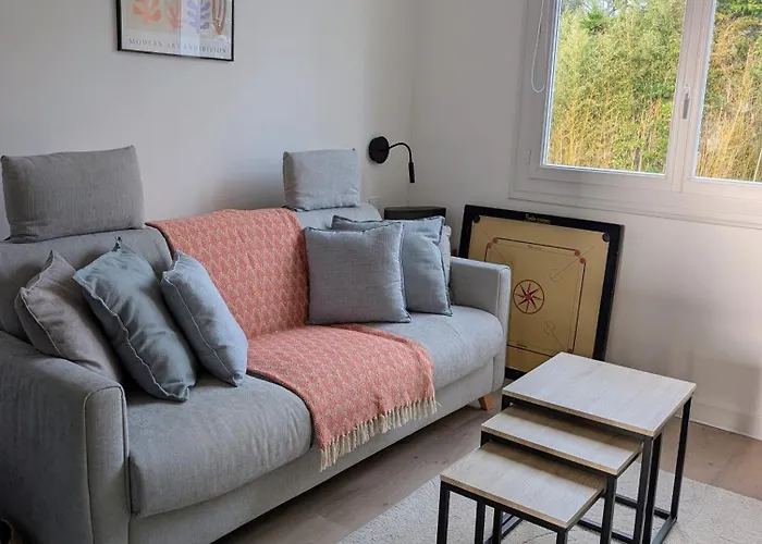 Apartment Vue A Deux Pas Du Sentier Cotier