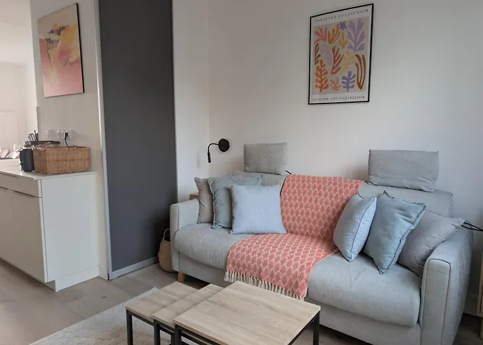 Vue A Deux Pas Du Sentier Cotier Apartment *