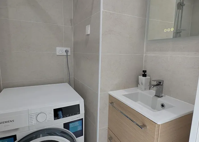 Vue A Deux Pas Du Sentier Cotier Apartment *